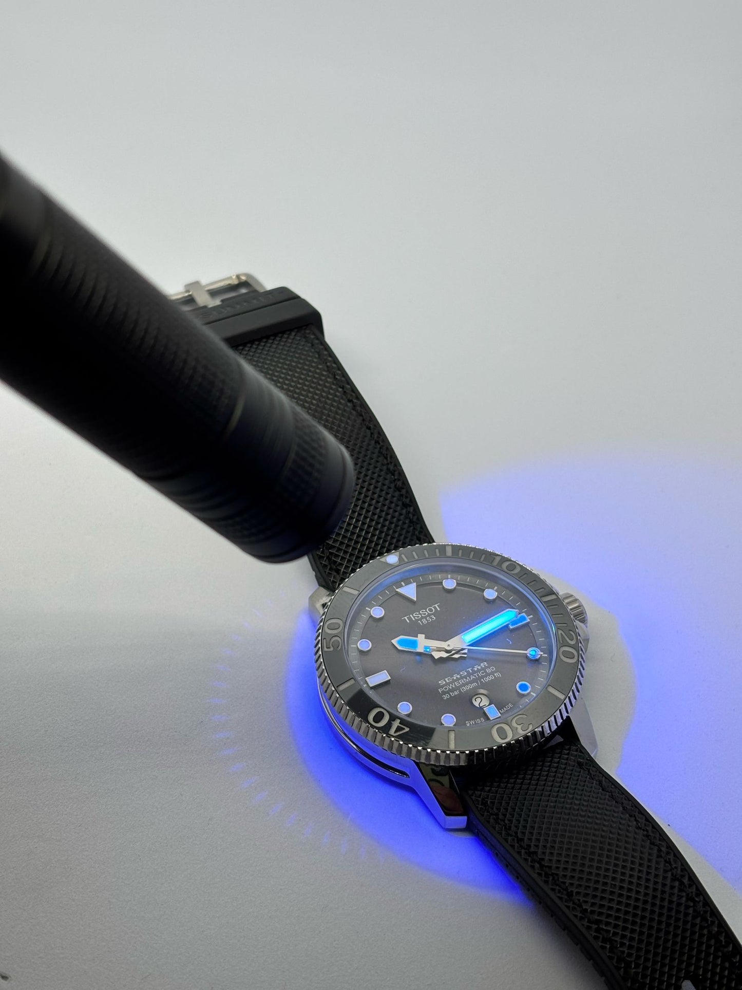 Lume Charging Torch