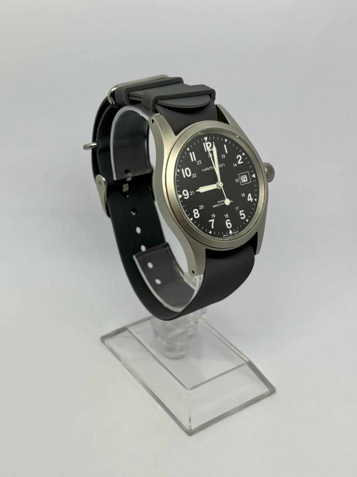 Rubber Nato Black Front Watch